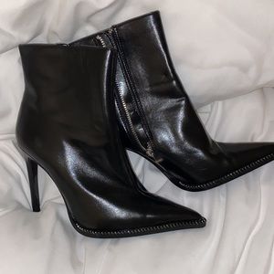ZARA  Bootie heels